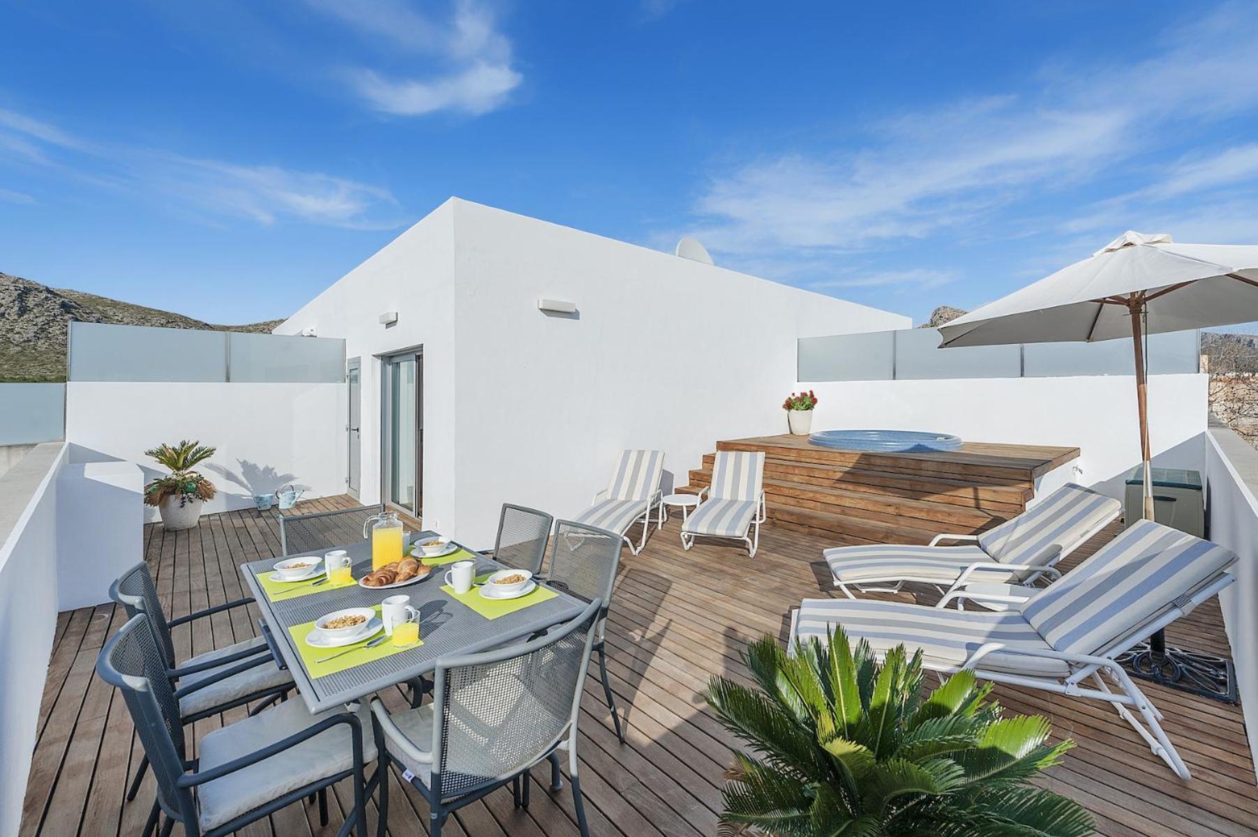 Penthouse Rosas 1c *